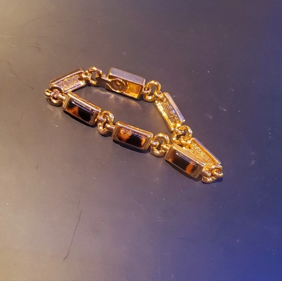 Vintage magnetic clasp Bracelet - Picture 7 of 9